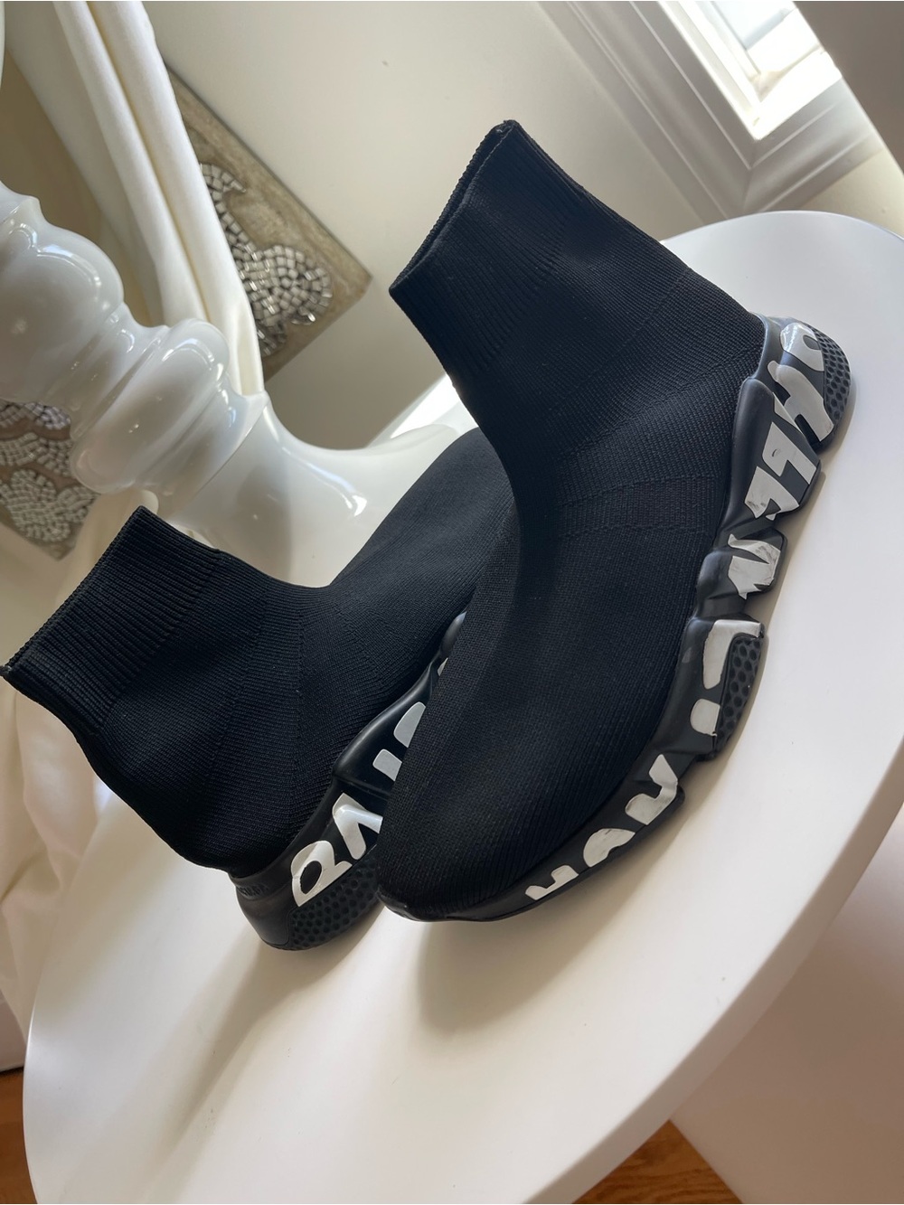 Women’s Balenciaga Black/ White Speed LT sneakers Knit/ Graffiti Sole